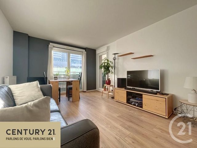 Appartement F2 à louer - 2 pièces - 45.31 m2 - CRETEIL - 94 - ILE-DE-FRANCE - Century 21 Concordance Immobilier